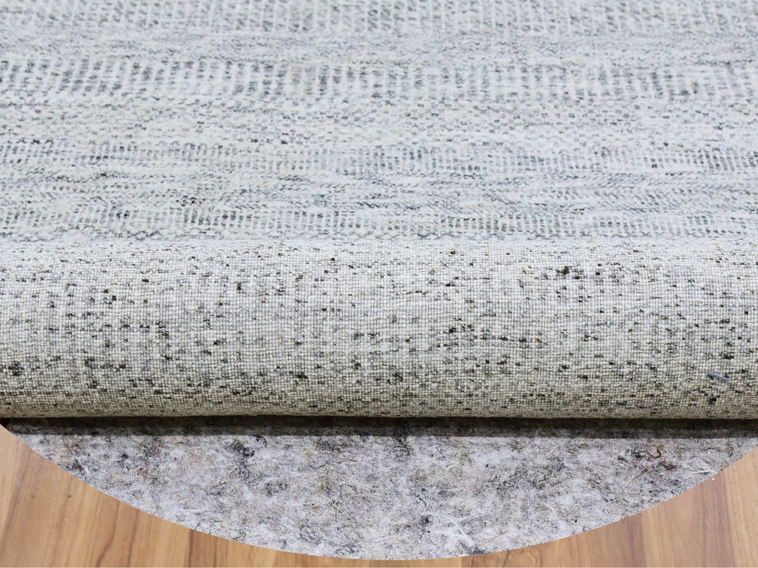 9'5" x 9'6" New Hand Knotted Grey Wool Round Oriental Rug - MOA10279511