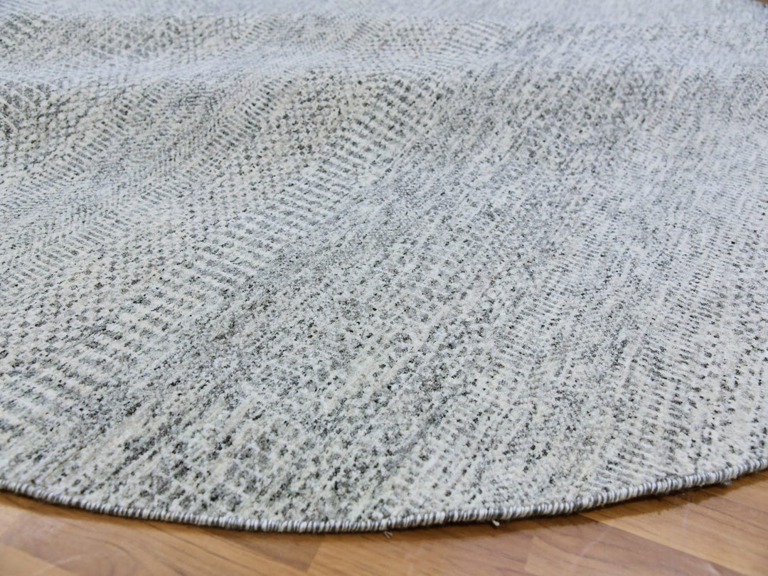 7'9" x 7'9" New Hand Knotted Grey Wool Round Oriental Rug - MOA10279515