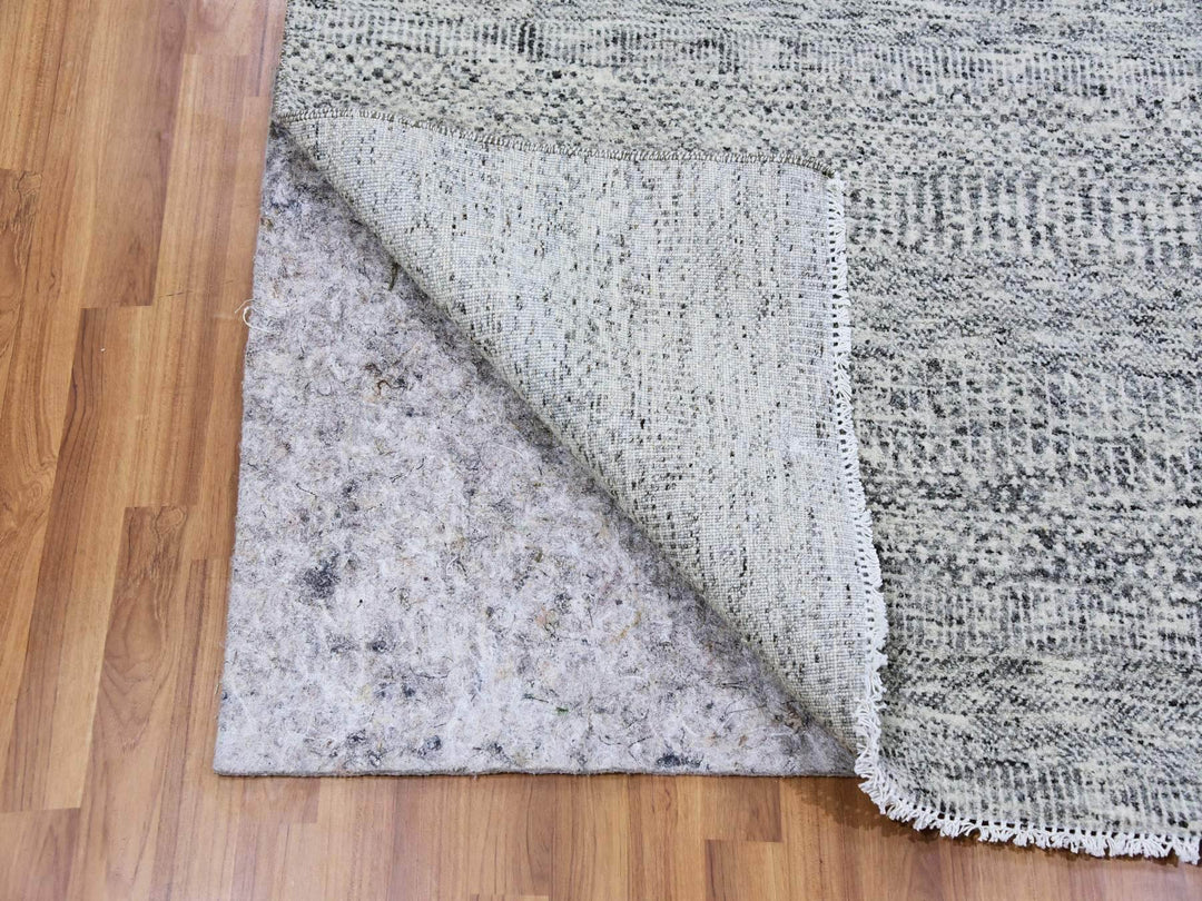 6'0" x 6'0" New Hand Knotted Grey Wool Square Oriental Rug - MOA10279518