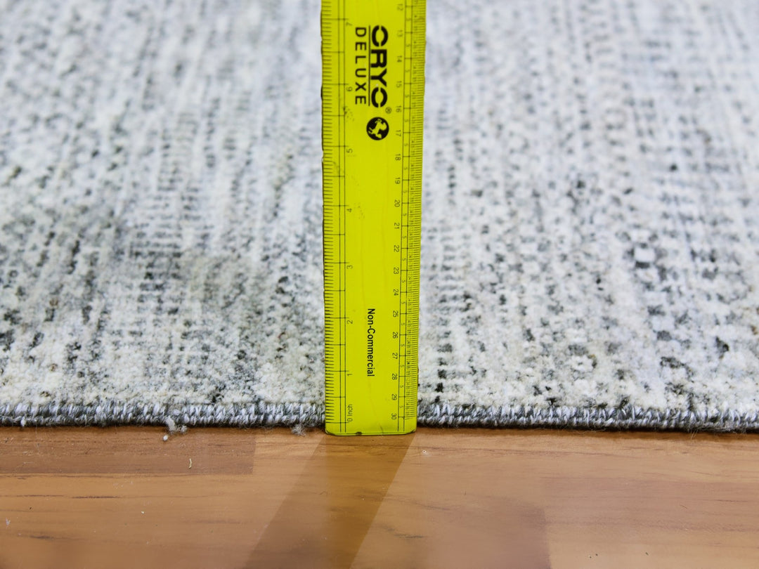 4'0" x 10'1" New Hand Knotted Grey Wool Runner Oriental Rug - MOA10279522