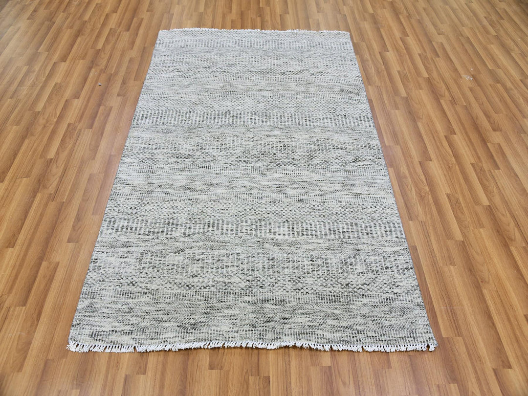 4'0" x 6'4" New Hand Knotted Grey Wool Rectangle Oriental Rug - MOA10279523