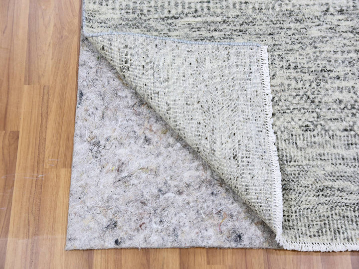 2'11" x 5'1" New Hand Knotted Grey Wool Rectangle Oriental Rug - MOA10279524