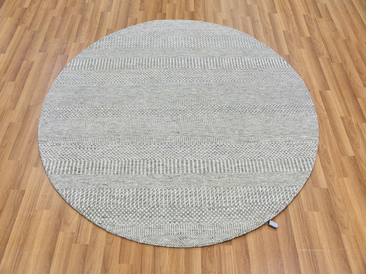 4'10" x 4'11" New Hand Knotted Grey Wool Round Oriental Rug - MOA10279544