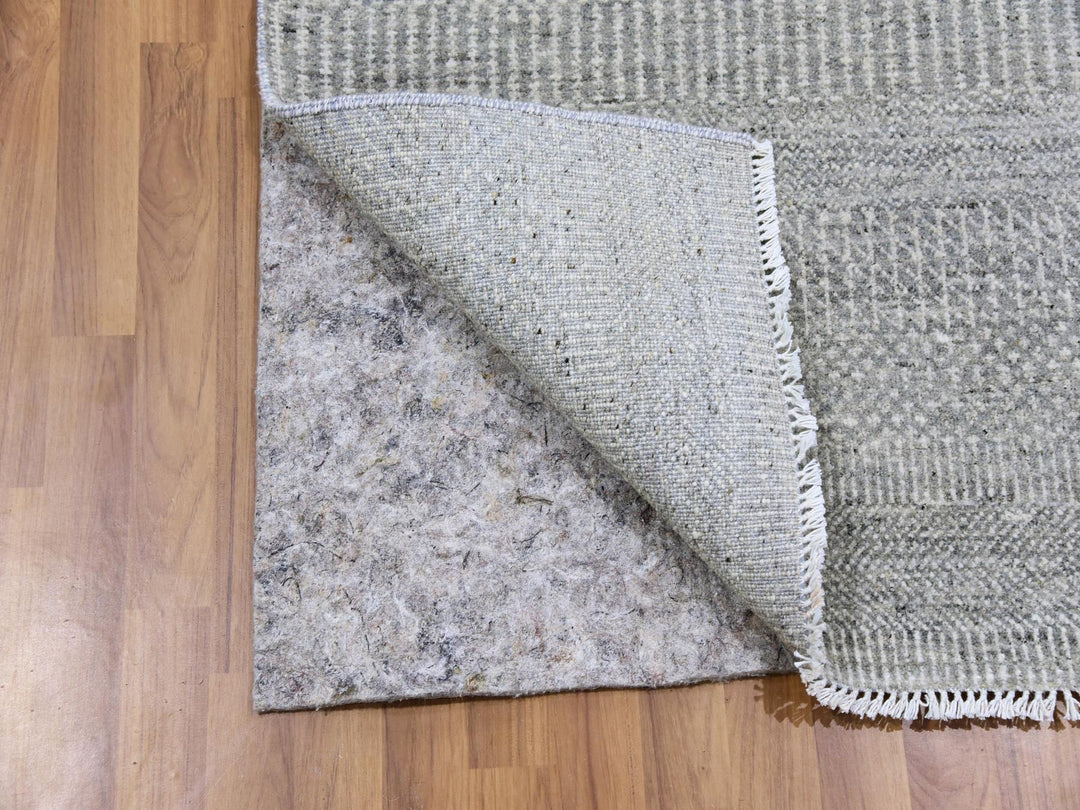 2'6" x 10'2" New Hand Knotted Grey Wool Runner Oriental Rug - MOA10279545
