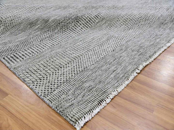 8'0" x 10'0" New Hand Knotted Grey Wool Rectangle Oriental Rug - MOA10279558