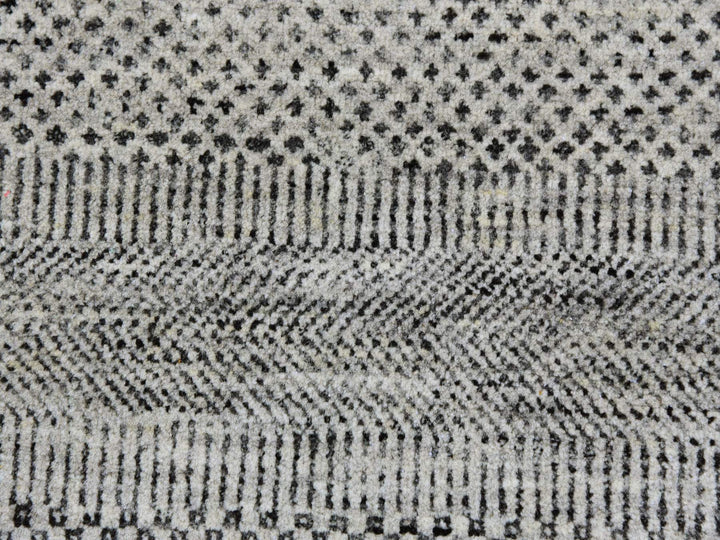 7'11" x 8'1" New Hand Knotted Grey Wool Square Oriental Rug - MOA10279559