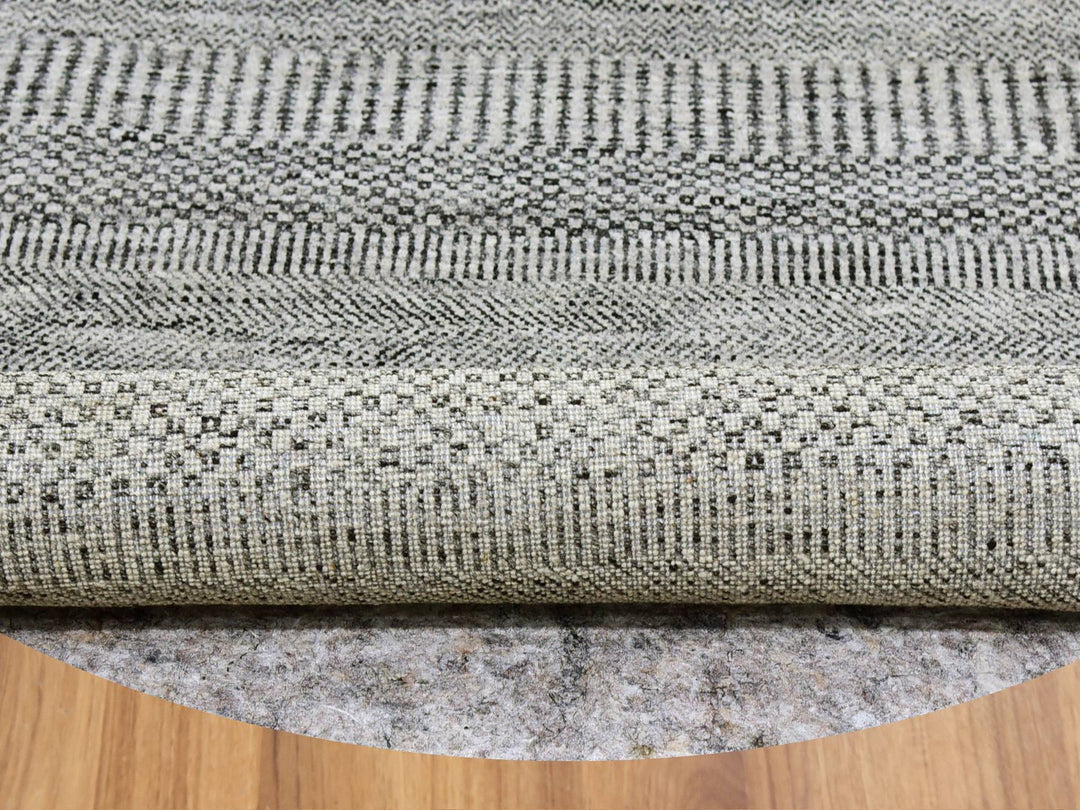 6'1" x 6'0" New Hand Knotted Grey Wool Round Oriental Rug - MOA10279566