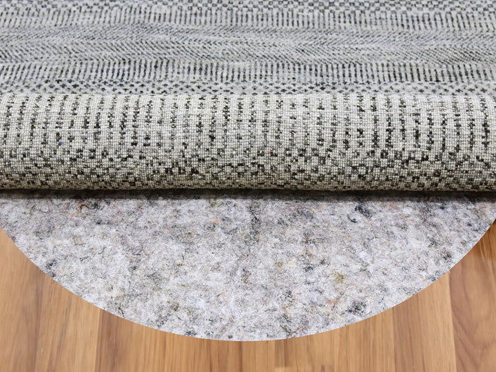 4'9" x 4'10" New Hand Knotted Grey Wool Round Oriental Rug - MOA10279567