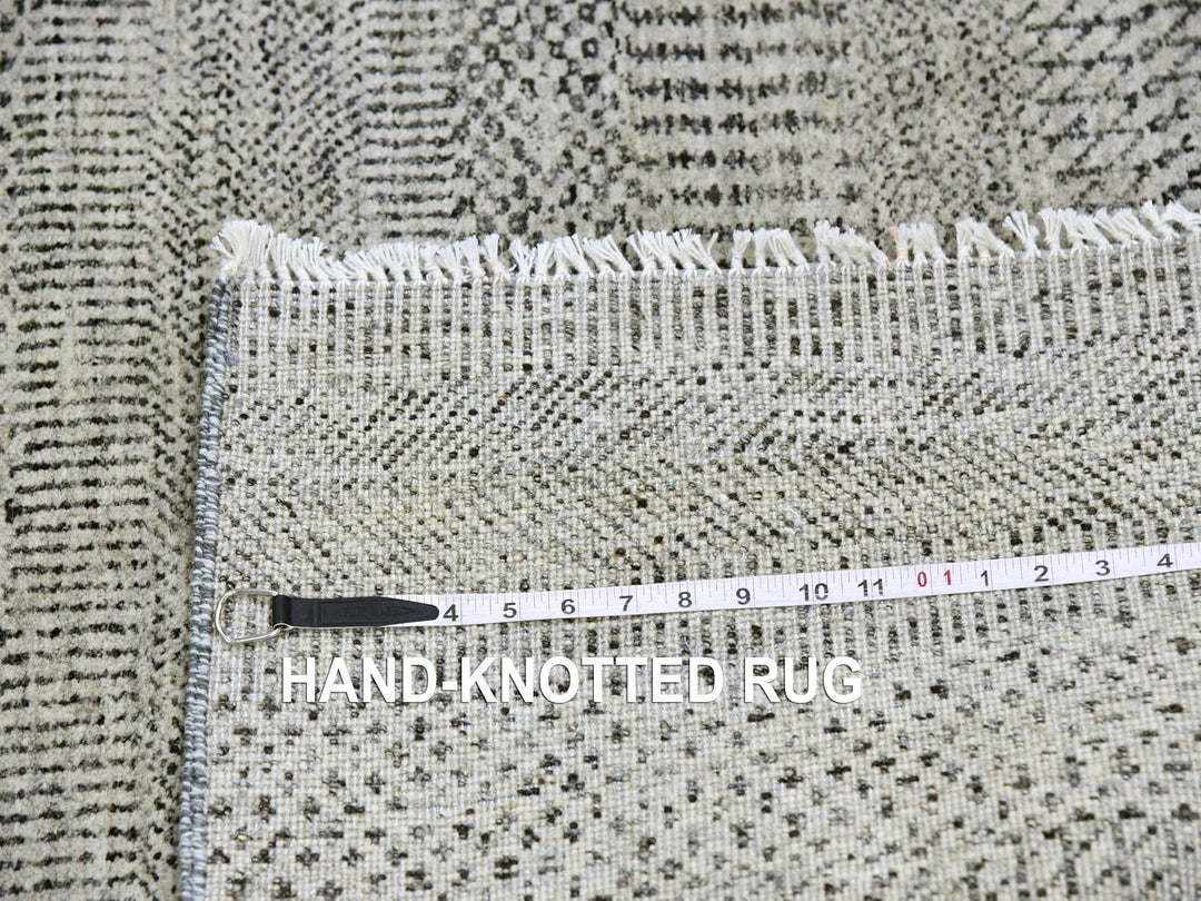 4'2" x 6'1" New Hand Knotted Grey Wool Rectangle Oriental Rug - MOA10279576