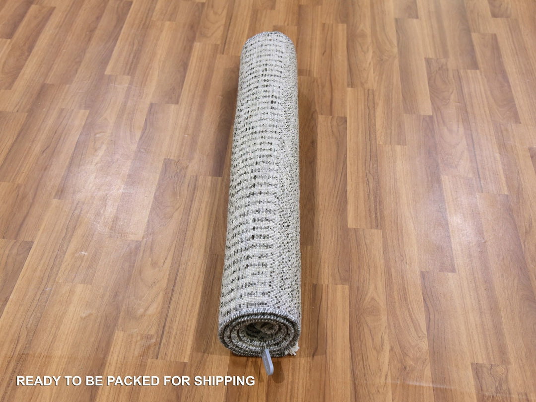 2'7" x 4'1" New Hand Knotted Grey Wool Rectangle Oriental Rug - MOA10279578