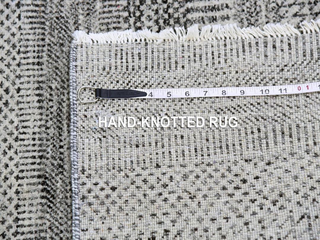 2'5" x 4'1" New Hand Knotted Grey Wool Rectangle Oriental Rug - MOA10279580