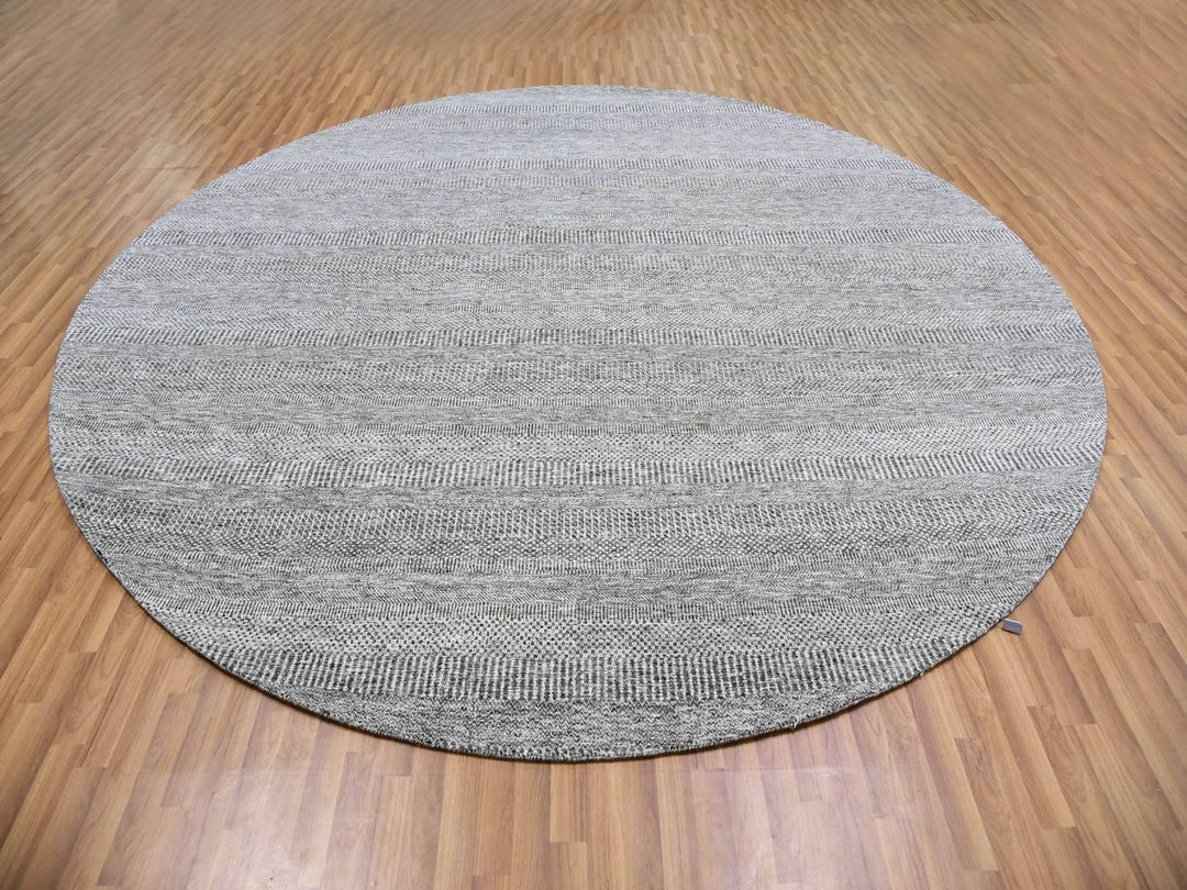 11'2" x 11'2" New Hand Knotted Grey Wool Round Oriental Rug - MOA10279584