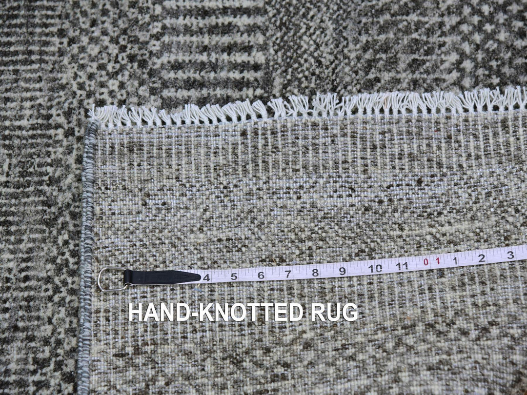 3'1" x 5'0" New Hand Knotted Grey Wool Rectangle Oriental Rug - MOA10279604