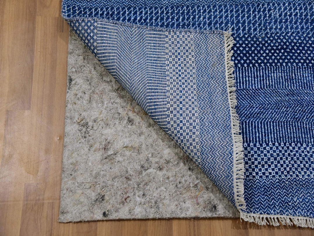 2'7" x 11'11" New Hand Knotted Blue Wool & Silk Runner Oriental Rug - MOA10279624