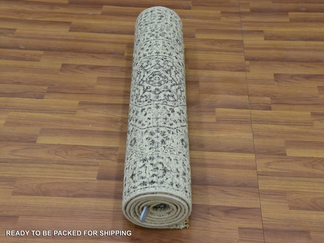 2'8" x 10'0" New Hand Knotted Ivory Wool Runner Oriental Rug - MOA10279681