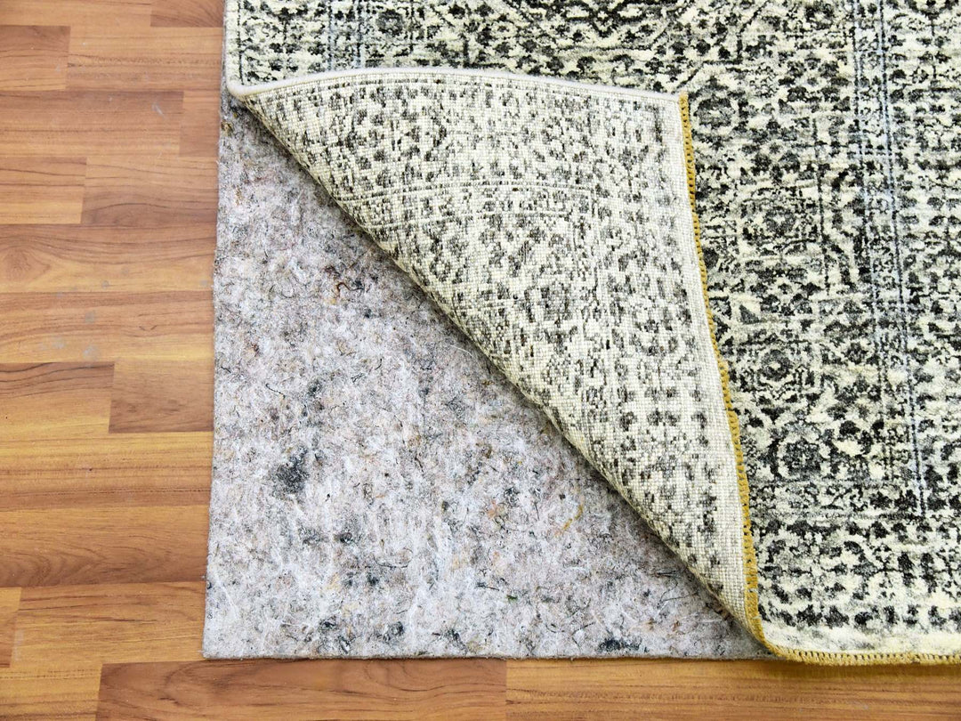 2'8" x 10'0" New Hand Knotted Ivory Wool Runner Oriental Rug - MOA10279684