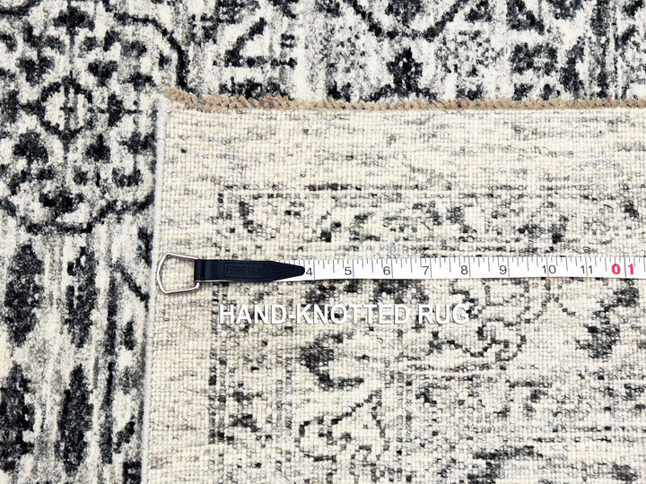 2'8" x 10'0" New Hand Knotted Ivory Wool Runner Oriental Rug - MOA10279684