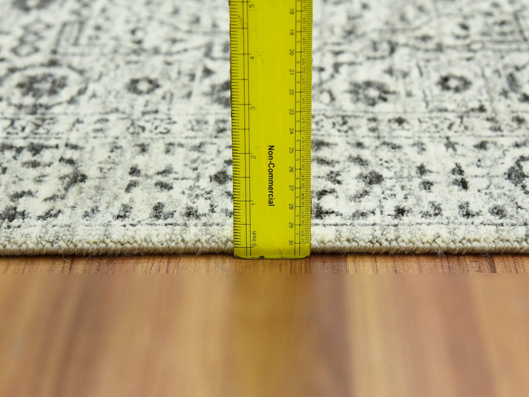 2'9" x 10'0" New Hand Knotted Ivory Wool Runner Oriental Rug - MOA10279686