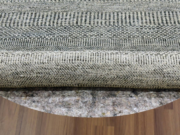 4'8" x 4'8" New Hand Knotted Grey Wool Round Oriental Rug - MOA10279697