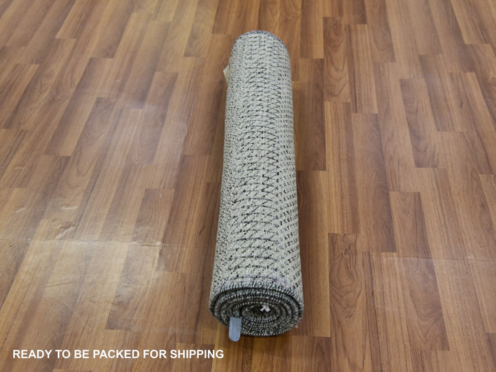 2'6" x 5'10" New Hand Knotted Grey Wool Runner Oriental Rug - MOA10279707