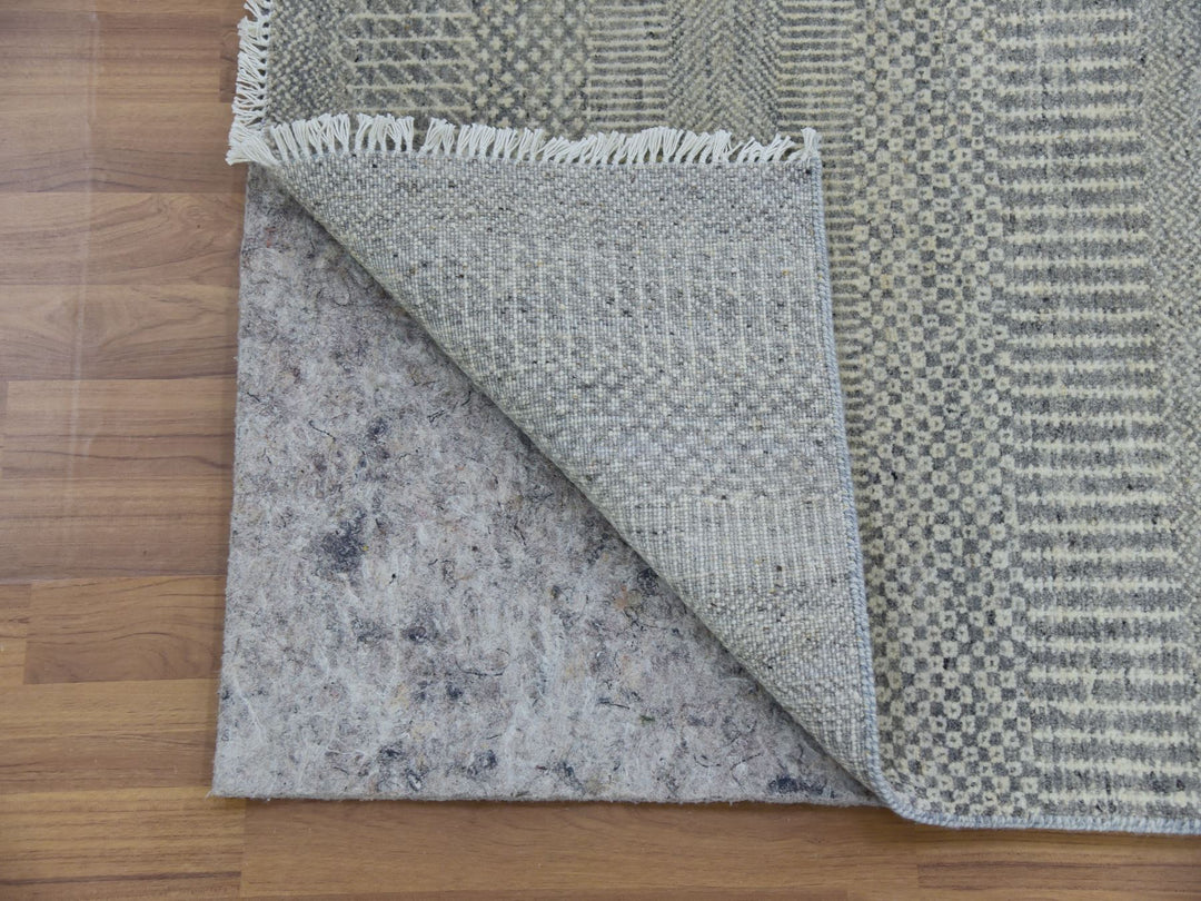 2'6" x 21'8" New Hand Knotted Grey Wool Runner Oriental Rug - MOA10279721