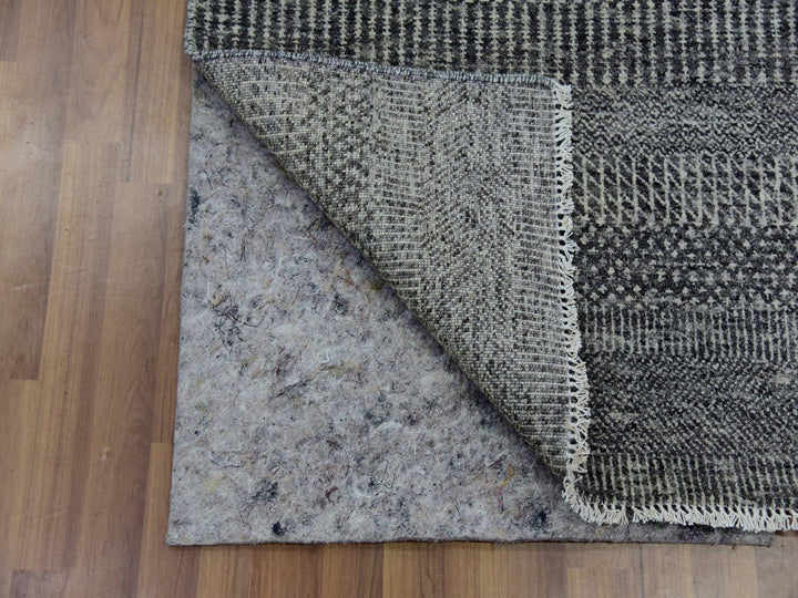 2'7" x 11'8" New Hand Knotted Grey Wool Runner Oriental Rug - MOA10279735