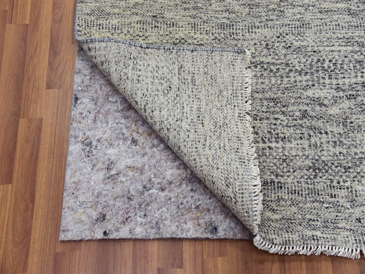 10'0" x 13'10" New Hand Knotted Grey Wool Rectangle Oriental Rug - MOA10279739