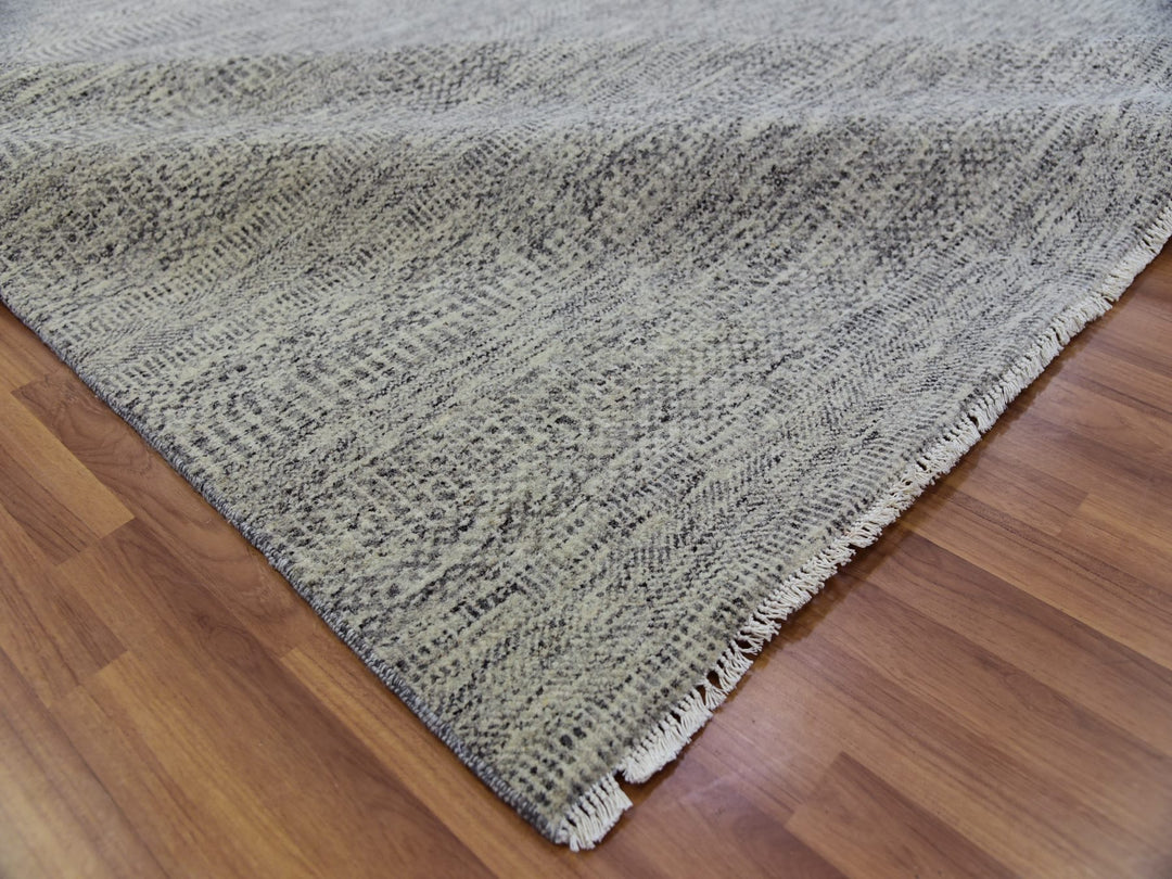 10'0" x 13'10" New Hand Knotted Grey Wool Rectangle Oriental Rug - MOA10279739