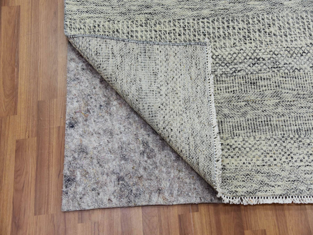 9'0" x 12'4" New Hand Knotted Grey Wool Rectangle Oriental Rug - MOA10279741