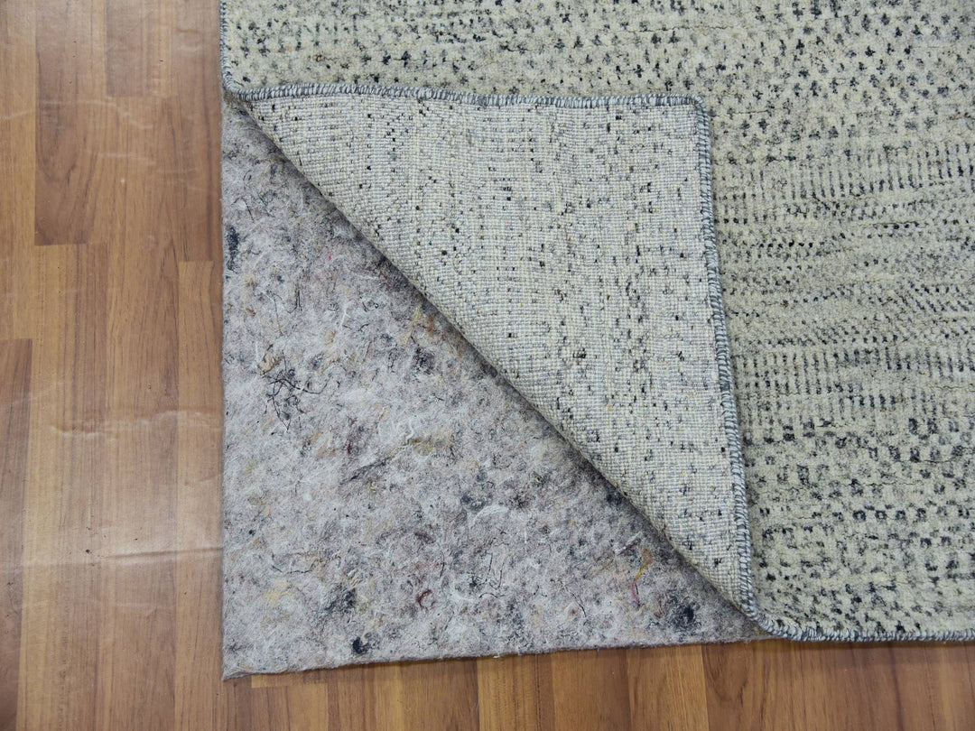 3'0" x 5'6" New Hand Knotted Grey Wool Rectangle Oriental Rug - MOA10279749