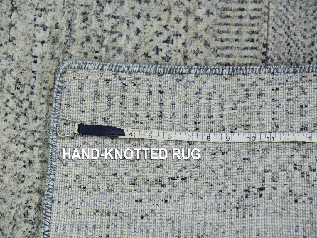 3'1" x 5'7" New Hand Knotted Grey Wool Rectangle Oriental Rug - MOA10279750