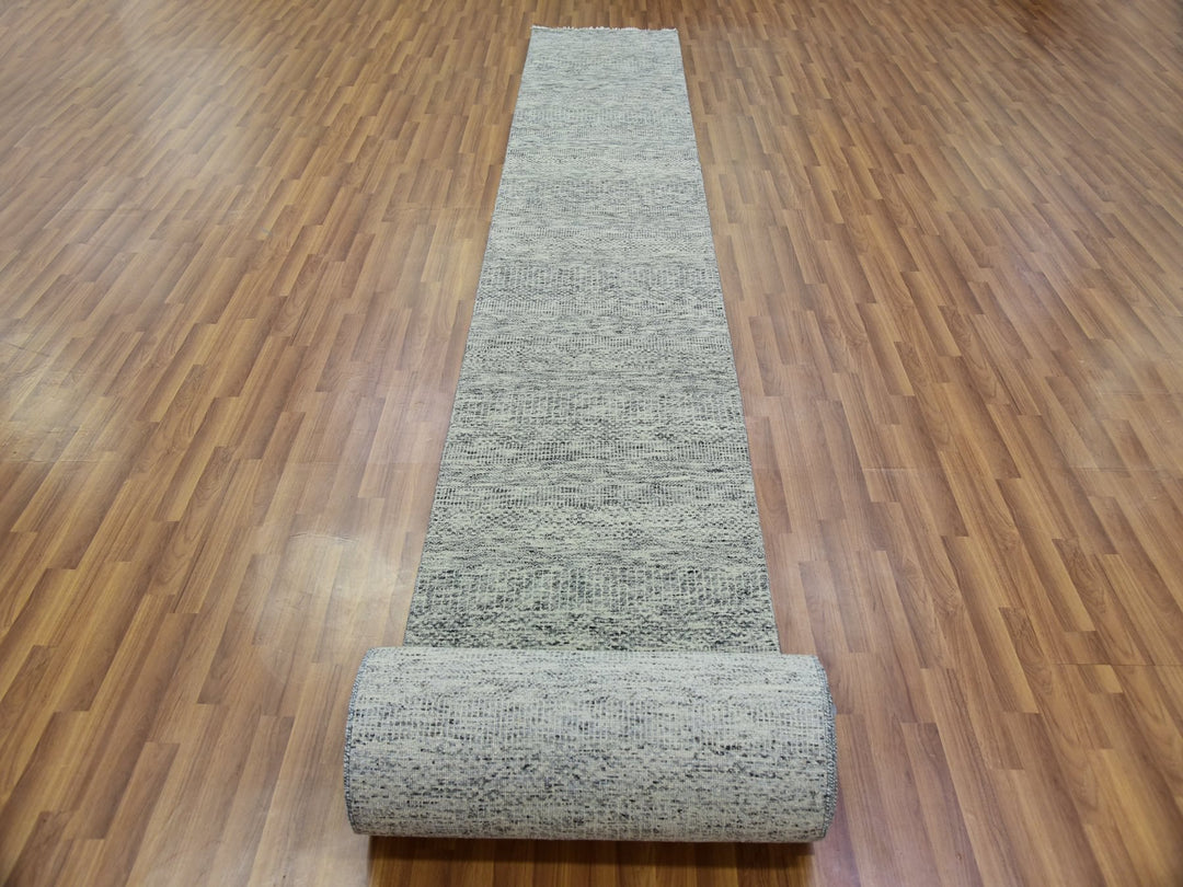 2'5" x 29'7" New Hand Knotted Grey Wool Runner Oriental Rug - MOA10279751