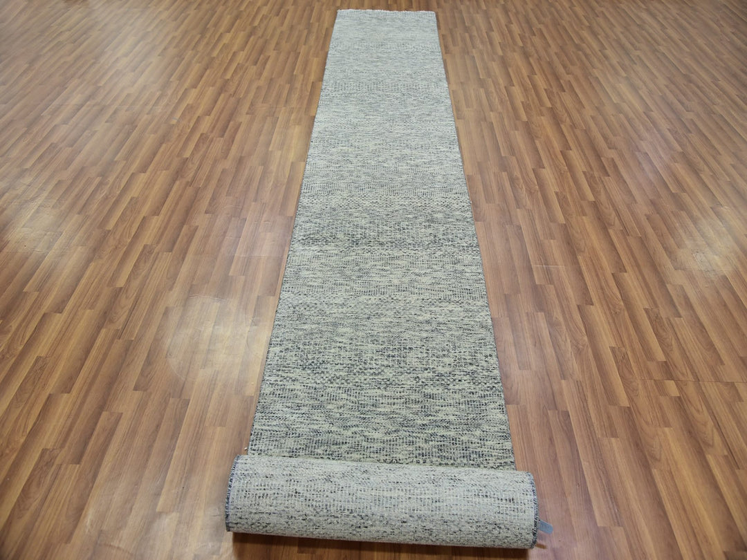 2'6" x 18'5" New Hand Knotted Grey Wool Runner Oriental Rug - MOA10279752