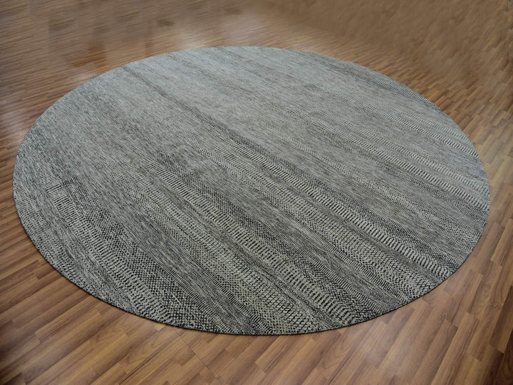 12'1" x 12'1" New Hand Knotted Grey Wool Round Oriental Rug - MOA10279761