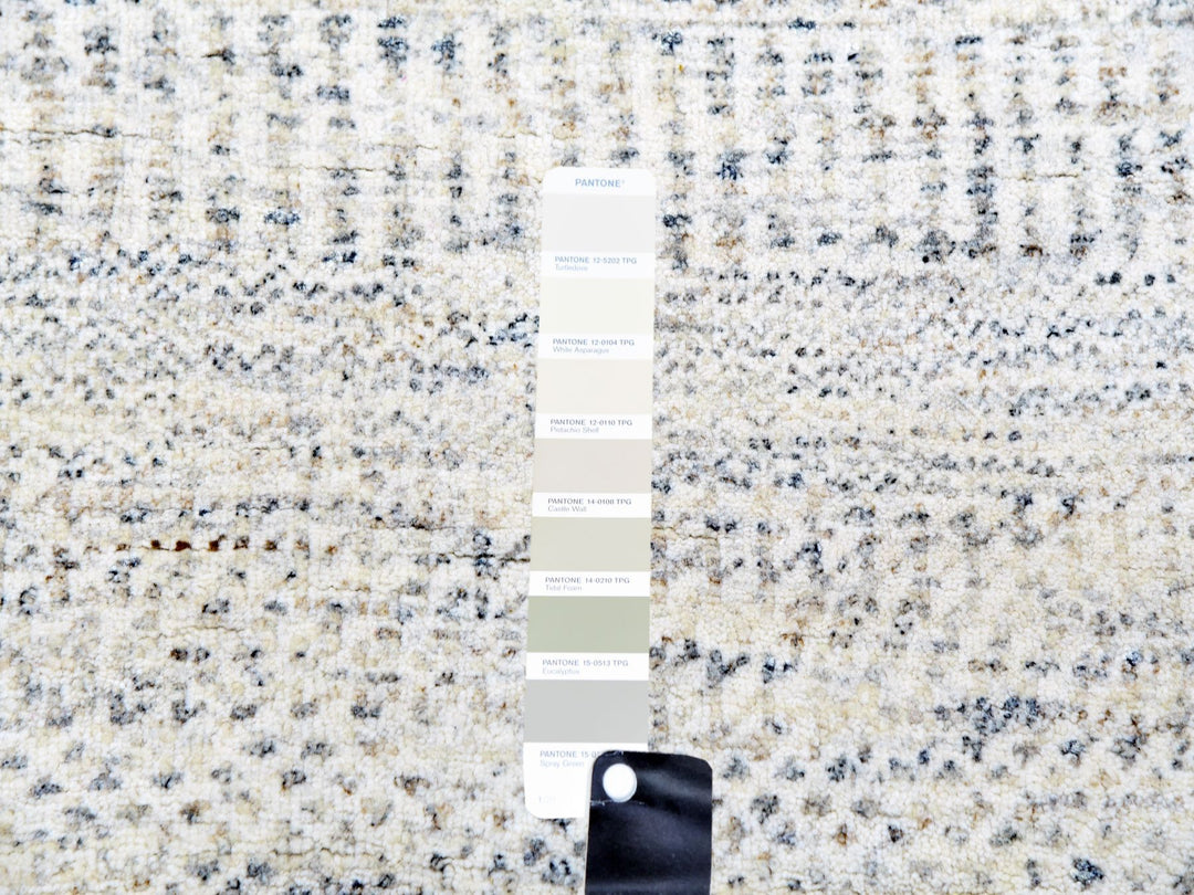 11'10" x 11'10" New Hand Knotted Grey Wool Round Oriental Rug - MOA10279776