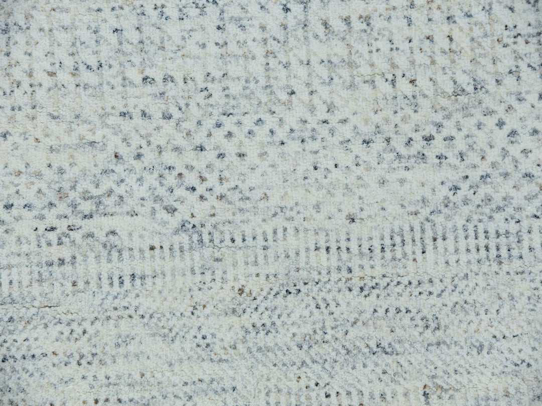 10'1" x 14'0" New Hand Knotted Grey Wool Rectangle Oriental Rug - MOA10279781