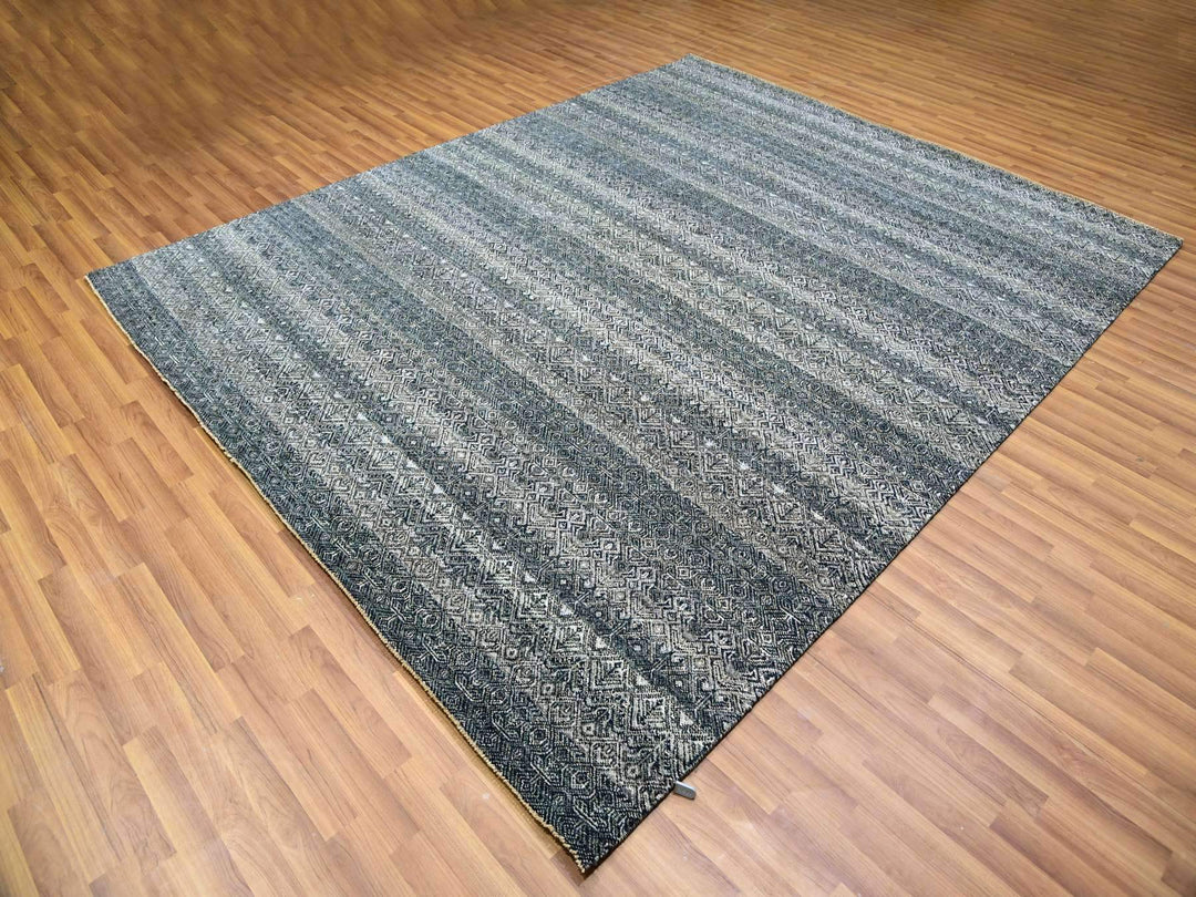 8'0" x 9'11" New Hand Knotted Grey Wool Rectangle Oriental Rug - MOA10279788