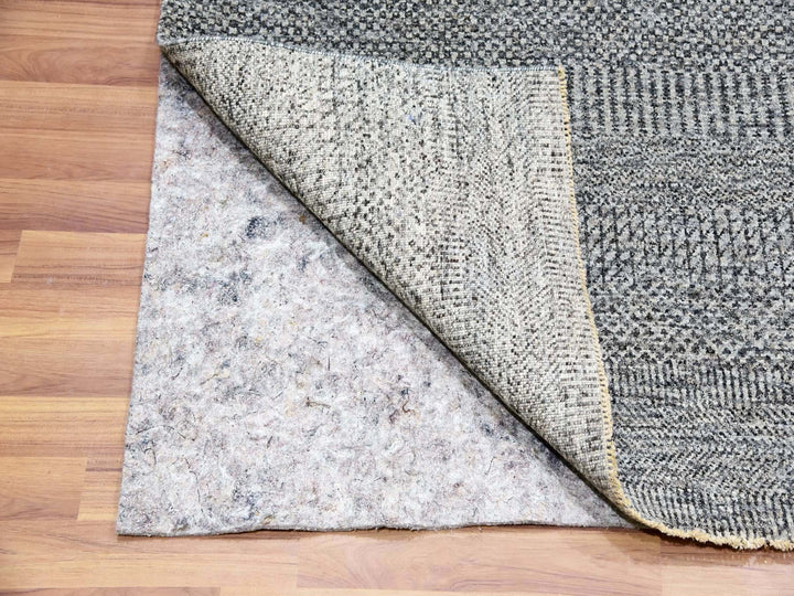 8'1" x 9'11" New Hand Knotted Grey Wool Rectangle Oriental Rug - MOA10279793