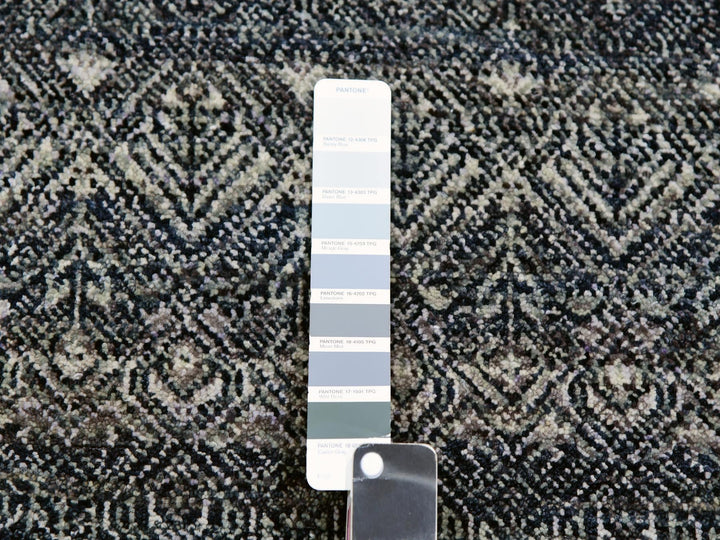 6'0" x 6'1" New Hand Knotted Grey Wool Rectangle Oriental Rug - MOA10279801