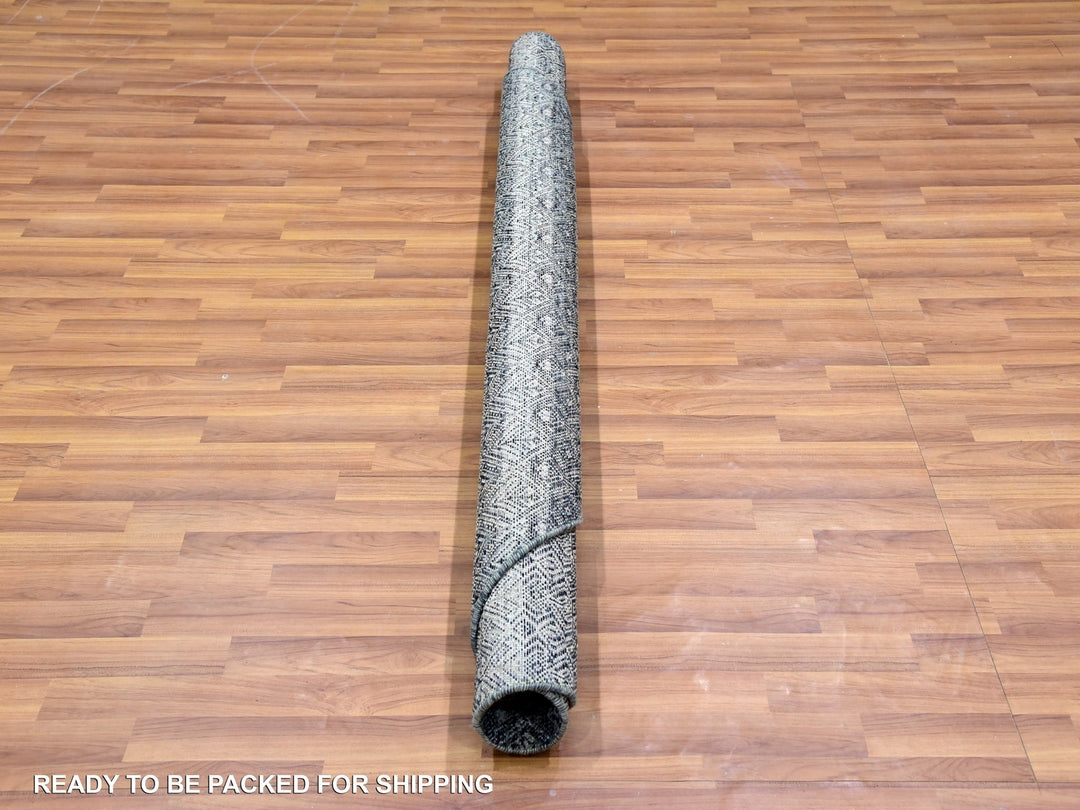 6'0" x 6'1" New Hand Knotted Grey Wool Rectangle Oriental Rug - MOA10279801