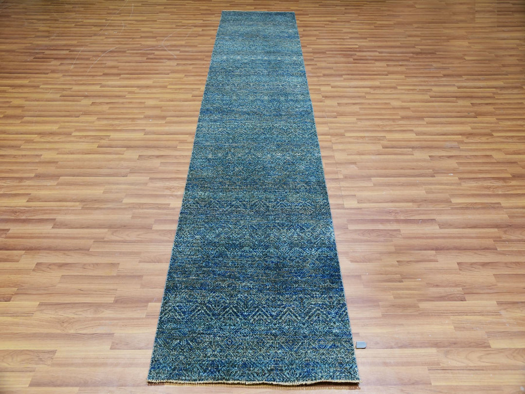 2'6" x 12'0" New Hand Knotted Green Wool Runner Oriental Rug - MOA10279817