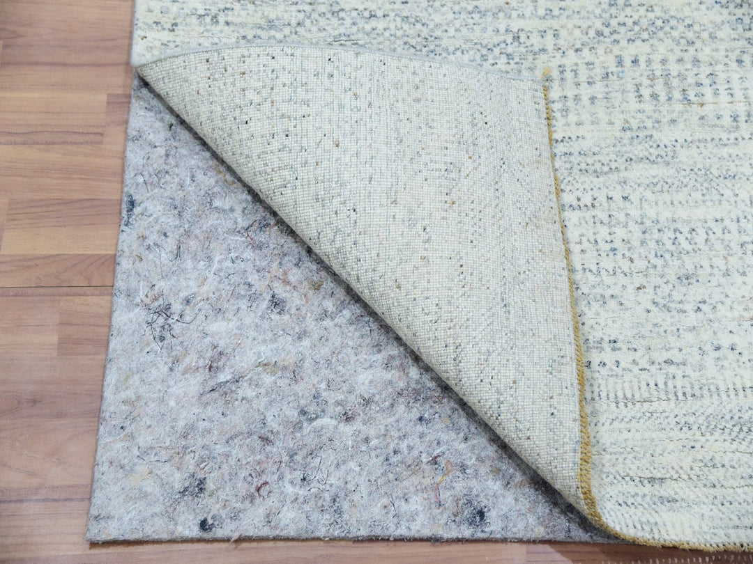 2'6" x 8'1" New Hand Knotted Grey Wool Runner Oriental Rug - MOA10279819