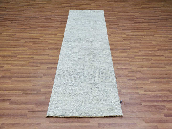 2'6" x 8'0" New Hand Knotted Grey Wool Runner Oriental Rug - MOA10279821