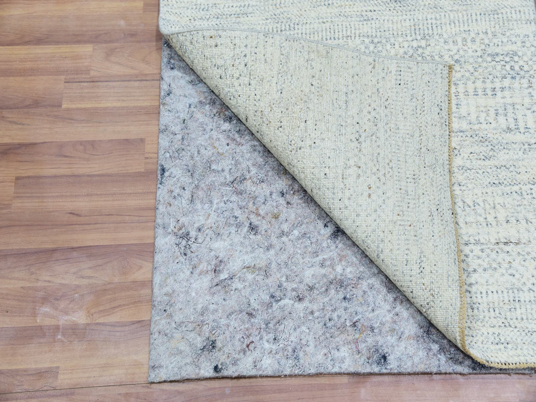 2'6" x 6'0" New Hand Knotted Grey Wool Runner Oriental Rug - MOA10279823