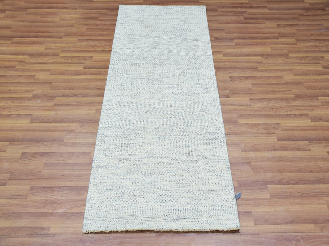 2'6" x 6'0" New Hand Knotted Grey Wool Runner Oriental Rug - MOA10279824
