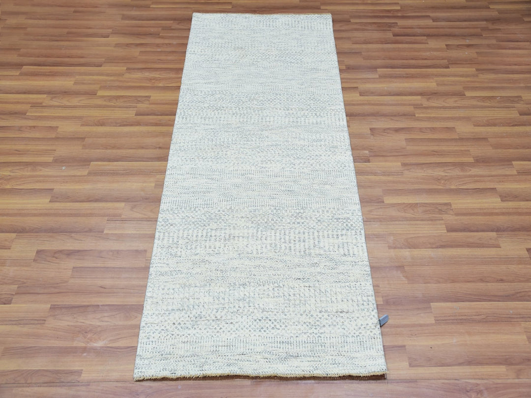 2'6" x 6'1" New Hand Knotted Grey Wool Runner Oriental Rug - MOA10279826