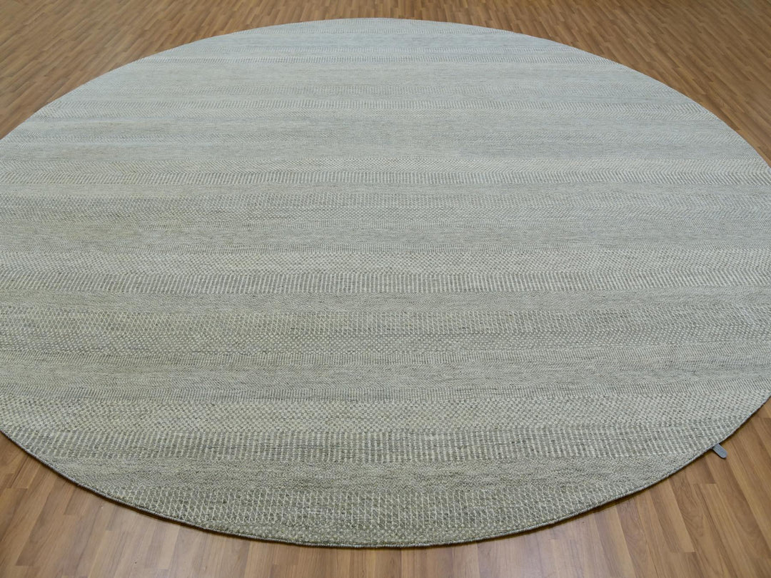 13'5" x 13'5" New Hand Knotted Grey Wool Round Oriental Rug - MOA10279859