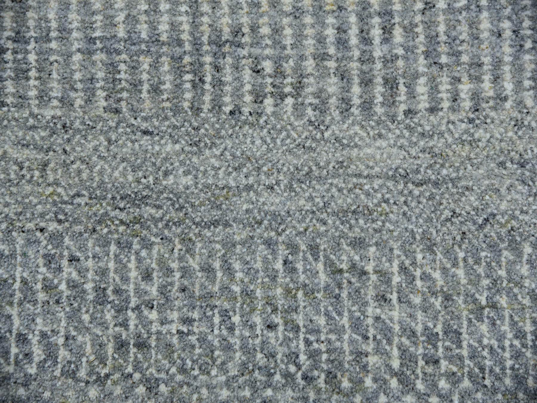 13'5" x 13'5" New Hand Knotted Grey Wool Round Oriental Rug - MOA10279859