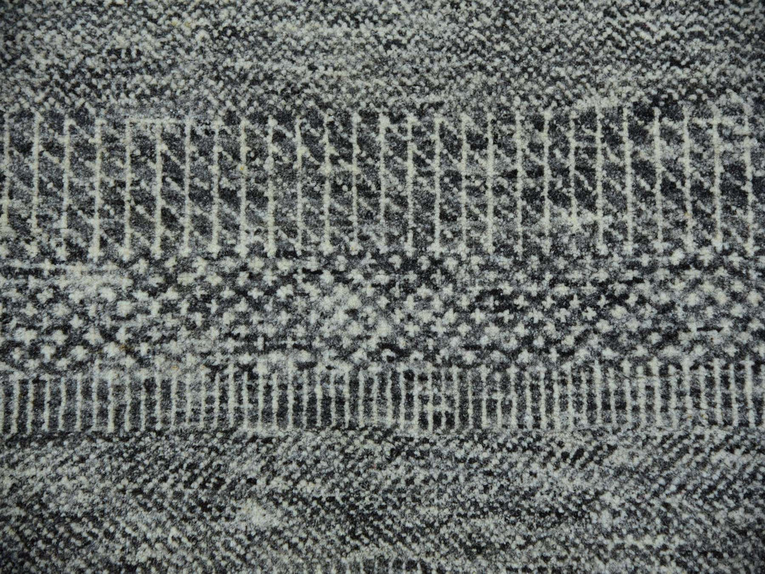 6'1" x 9'1" New Hand Knotted Grey Wool Rectangle Oriental Rug - MOA10279877