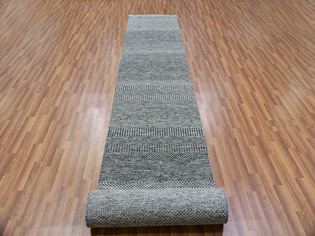 2'7" x 18'5" New Hand Knotted Grey Wool Runner Oriental Rug - MOA10279879